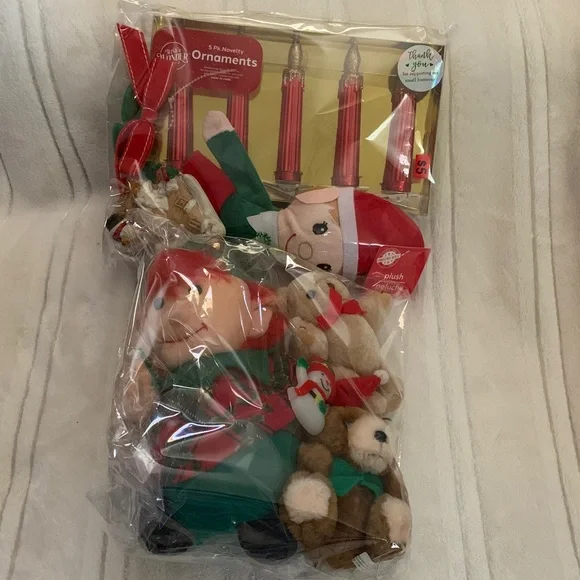 Christmas Elf/Bear/candle clips Ornament decor❗️I’m listing many lil bundles❗️ - Picture 1 of 17